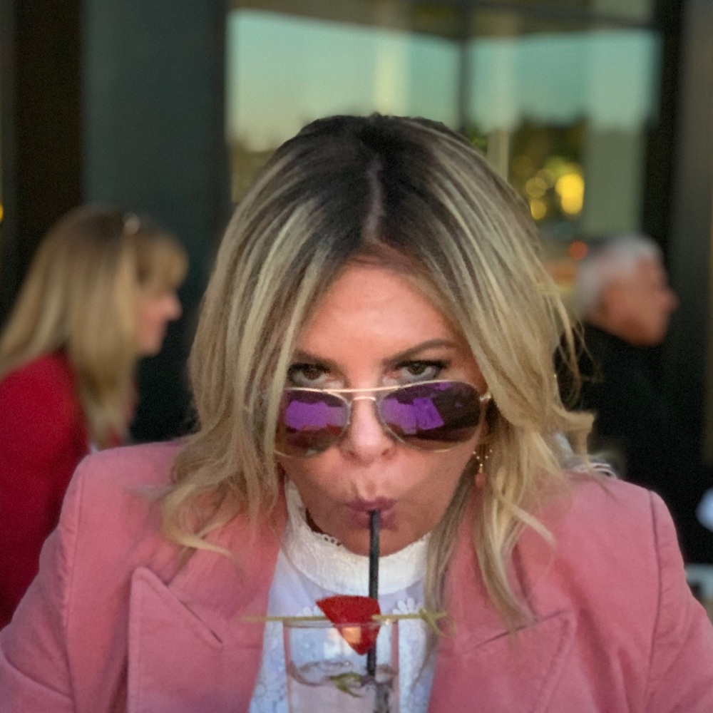 Meet your Posher, Renee